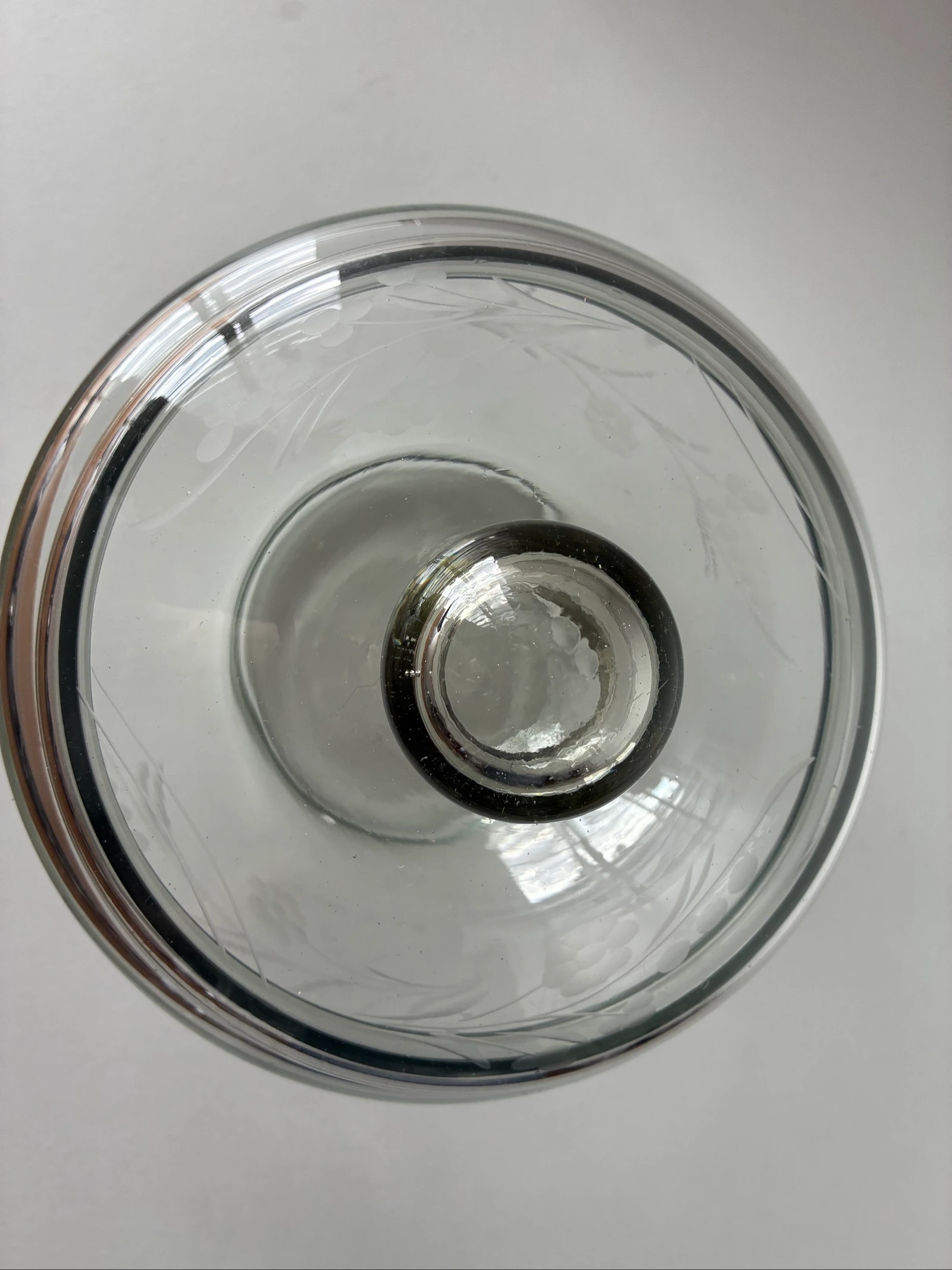 Vintage glass candy jar with lid – photo 4